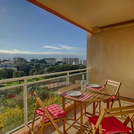 - F2 Climatise Avec Terrasse, Proche Centre, Et Transports, Parking Inclus - Fr-1-61-624 Apartmán Ajaccio (Corsica)